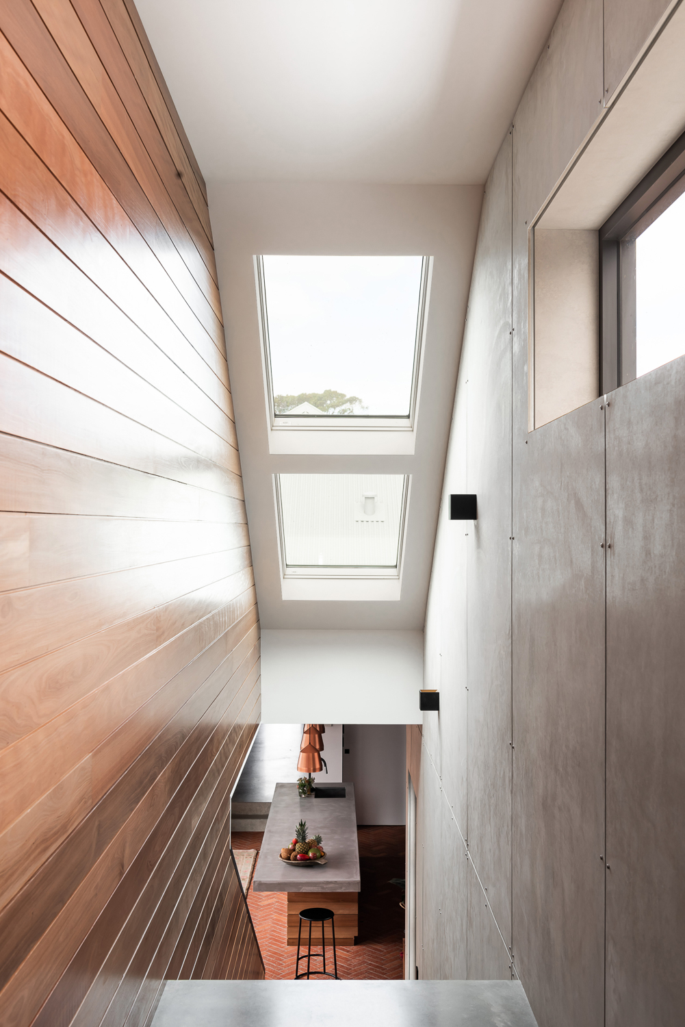 ClaremontBarestone-04