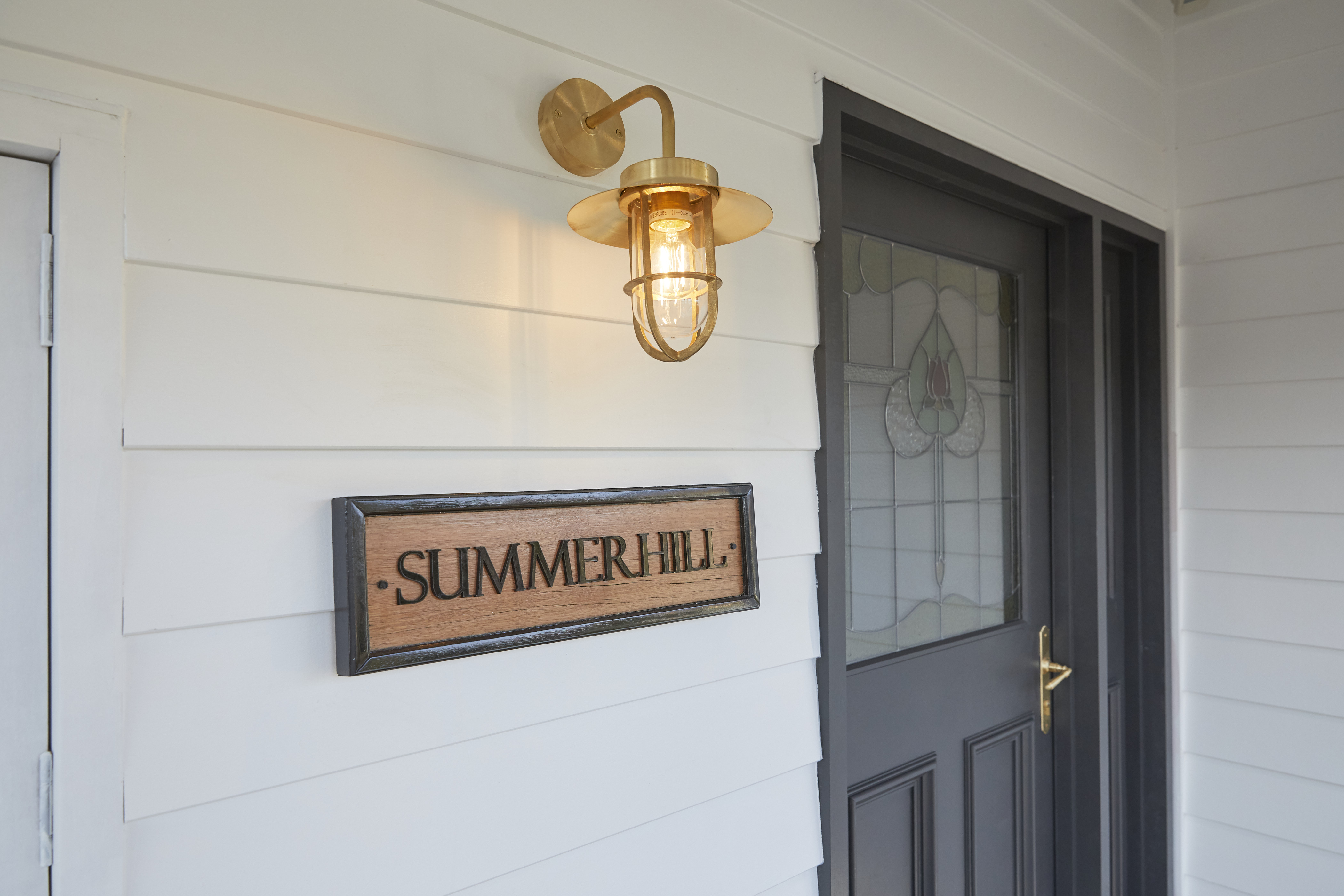 RM10 Front Garden Luke Jasmin 038