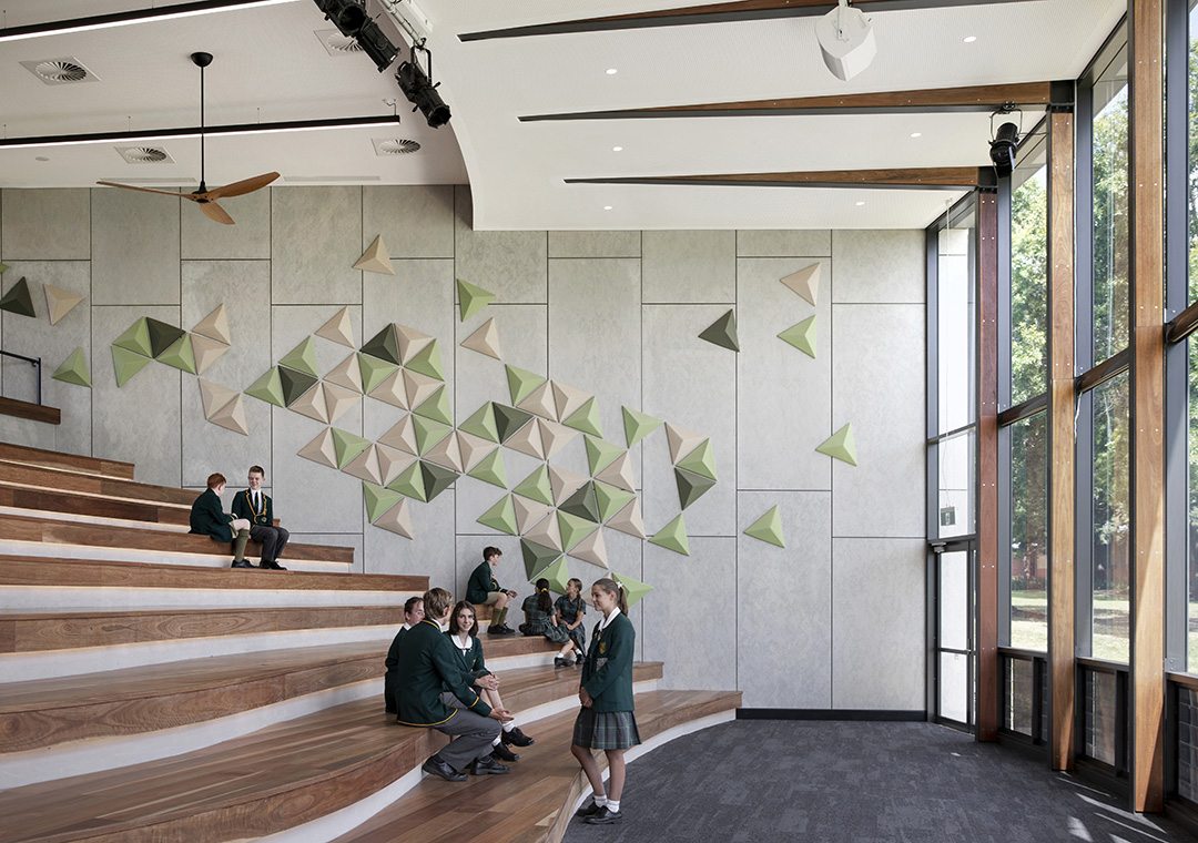 Gal08 220215Schoolmacarthur 5573