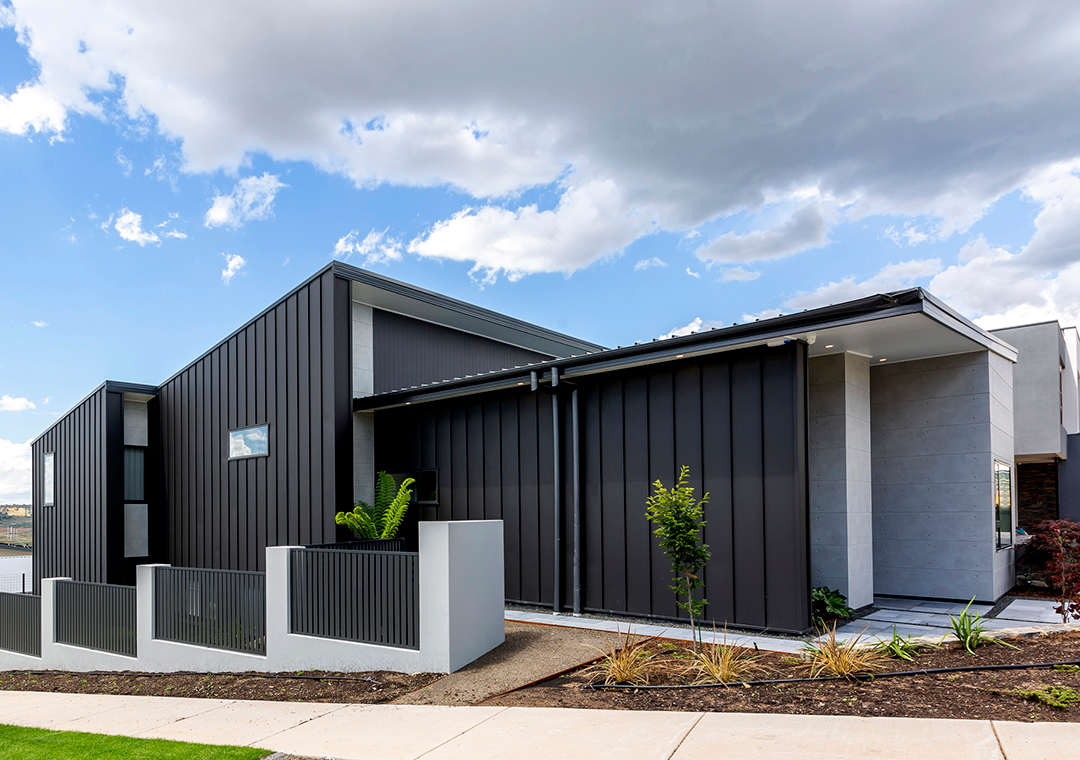 Brooke Ingham Gallery 01